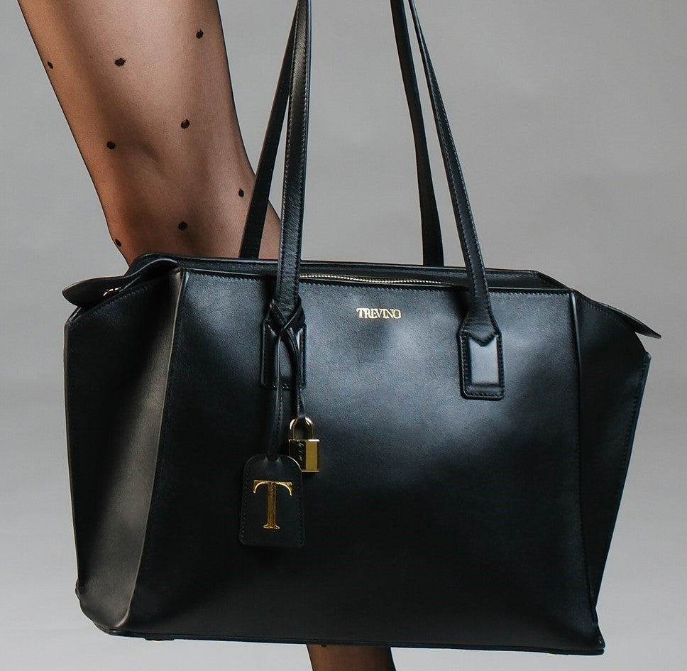 The Rosána Tote by Trevino